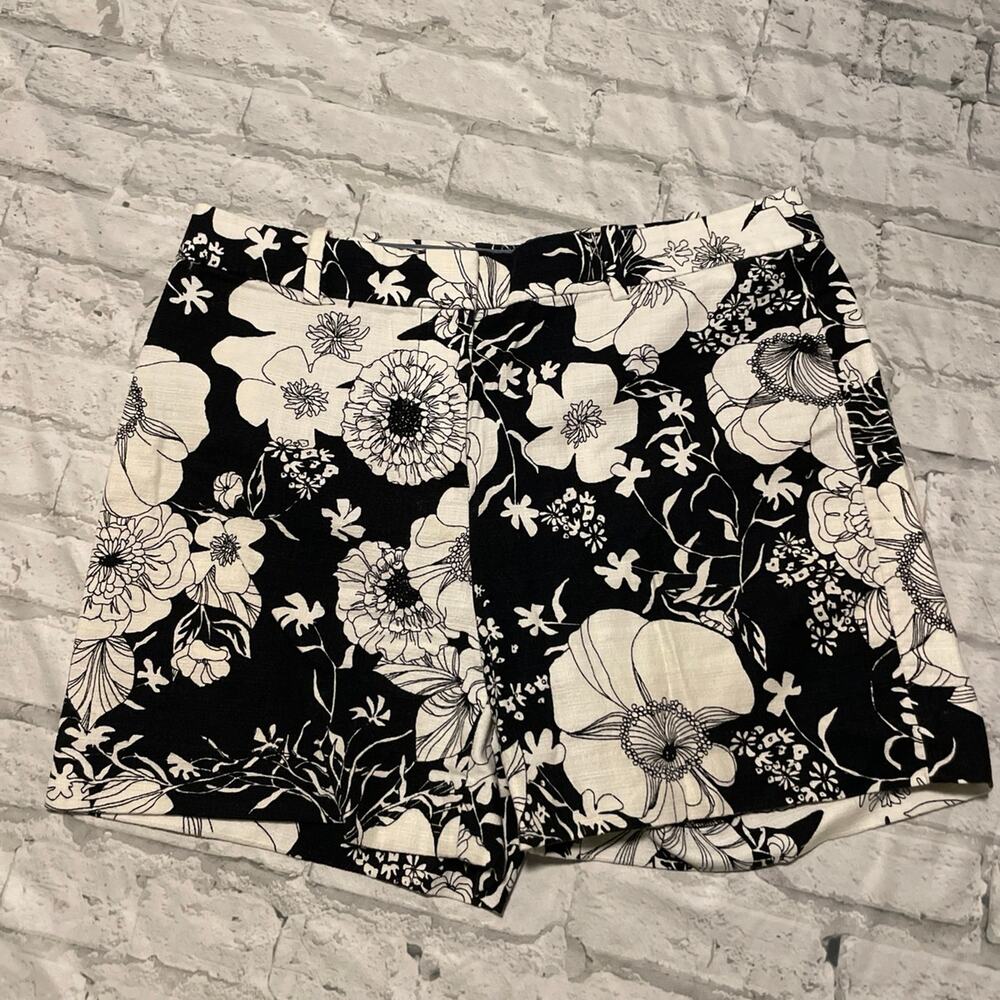Talbots Black & White Floral Shorts, Size 4